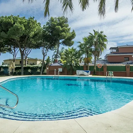 Frontline In Puerto Banus - Roomservice